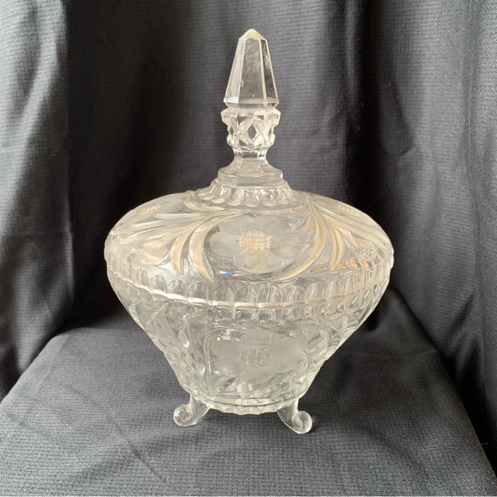 Vintage crystal candy dish with cover
